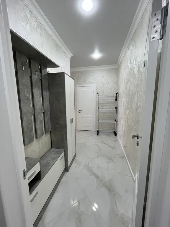 Светлая ,студию со свежим ремонтом и с видом на море