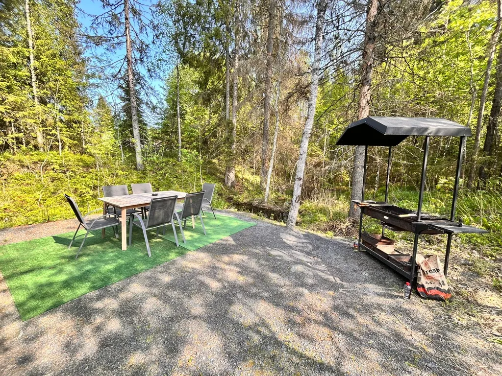 А фрейм 2 c видом на лес