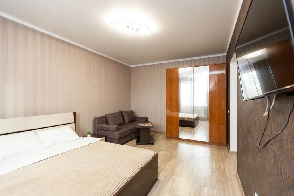 1-комнатная квартира напротив Нового мира в Степном