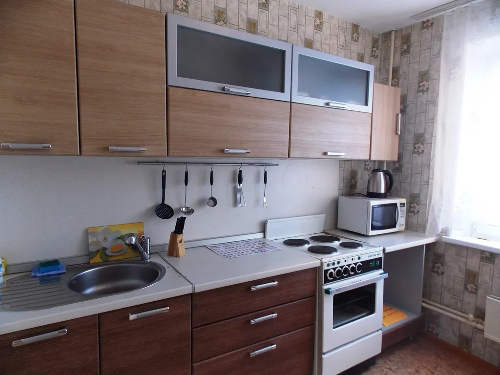 Уютная квартира рядом с ТРК Алмаз