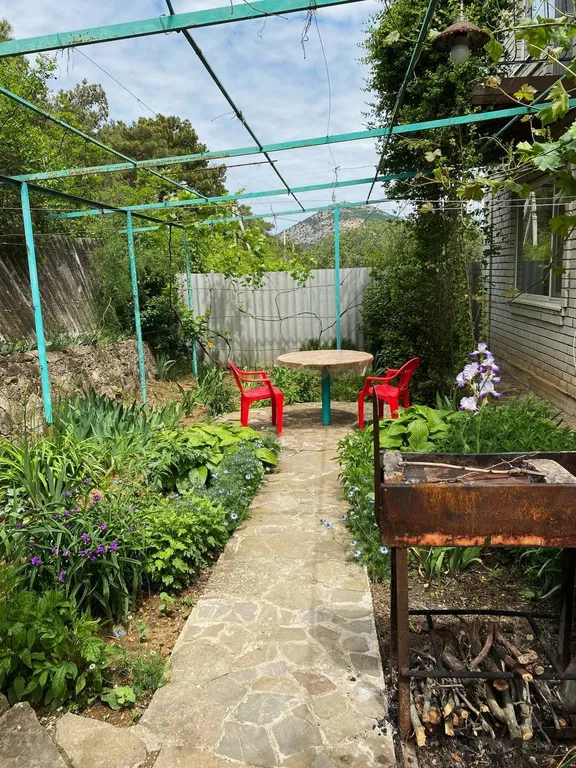 Коттедж Коттедж Forest house — Судак