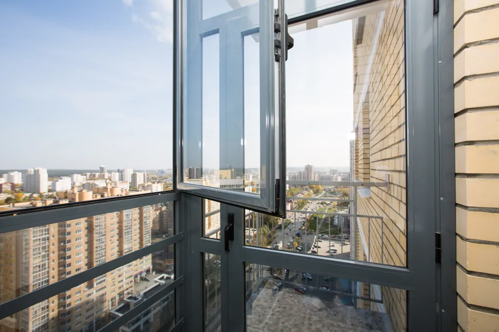 Квартира Стильная квартира у метро Чкаловская и ТЦ Мегаполис — Екатеринбург