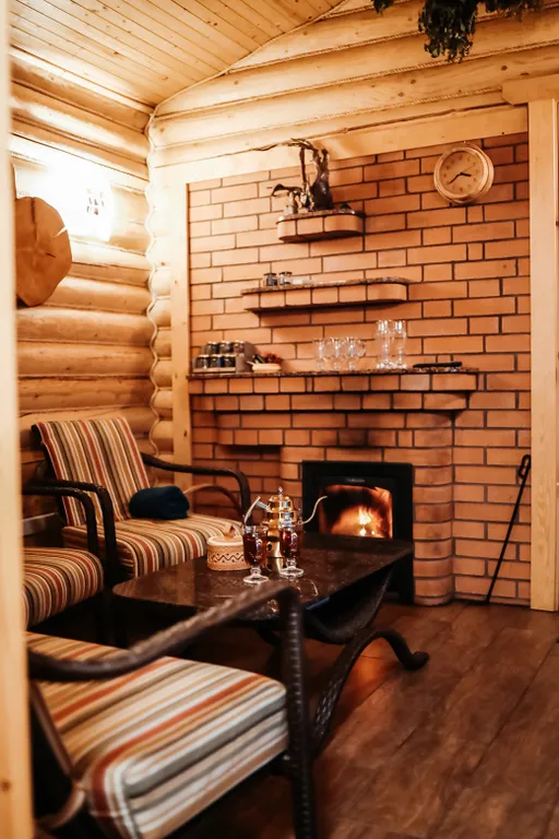 Дом на берегу озера