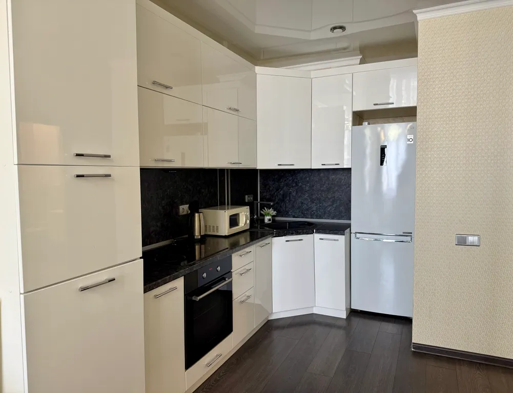 Уютная евродвушка на набережной с видом на реку Дон