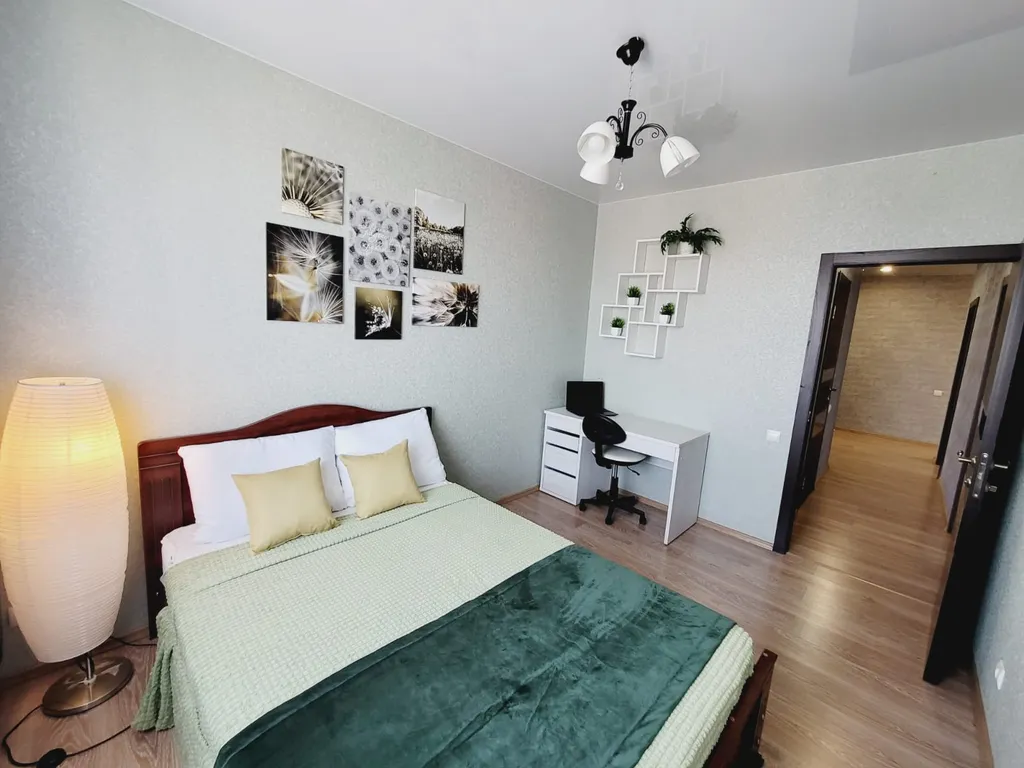 Просторная трёхкомнатная квартира с балконом