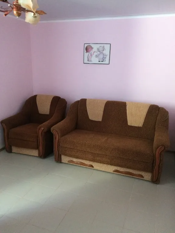 Коттедж под ключ — аренда посуточно в Мирный