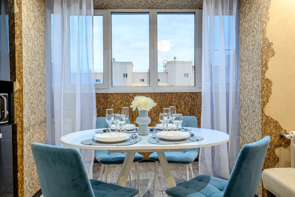 В тихом районе с удобной кроватью, гостиничный сервис, бесконтактно