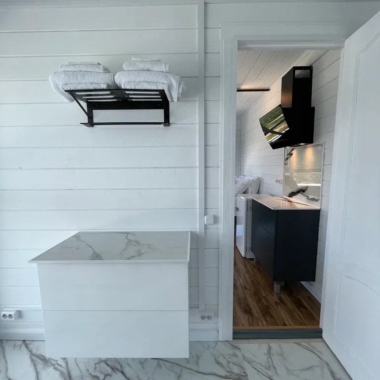 Коттедж Домик в горах Cherrychillvillage — Лучистое