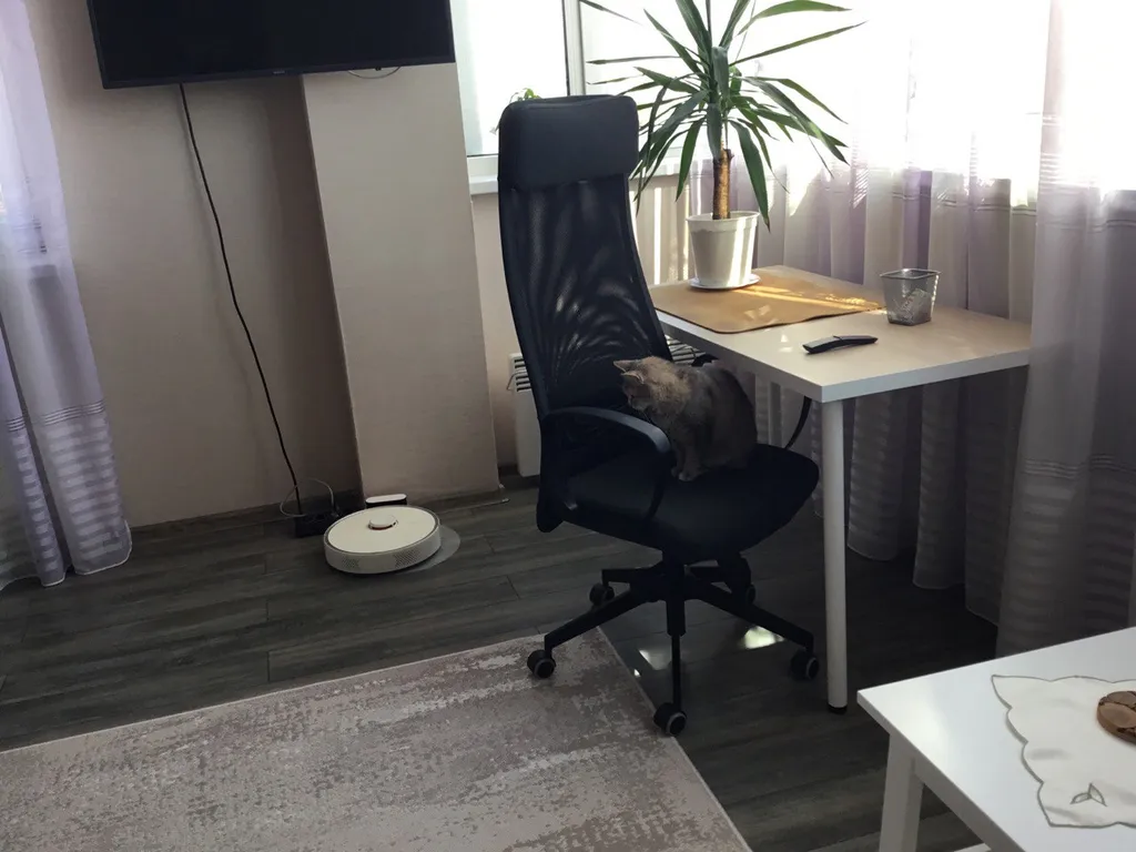 Квартира Светлая комната в центре с видом на море и горы — Адлер