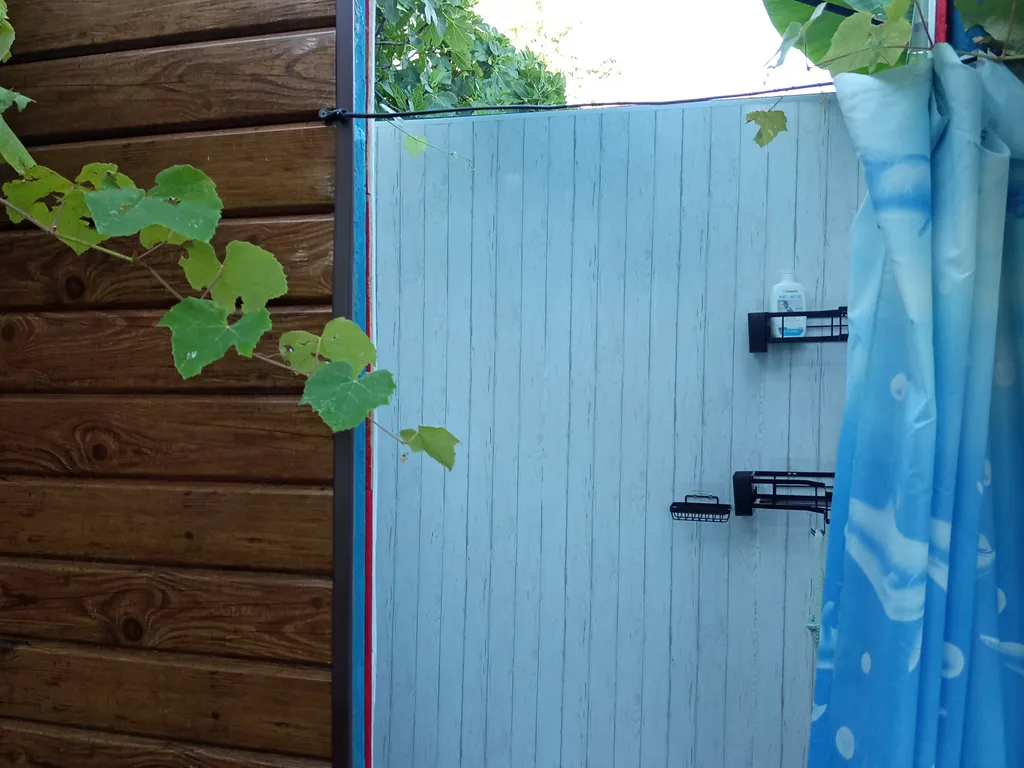 Дом с бассейном у моря