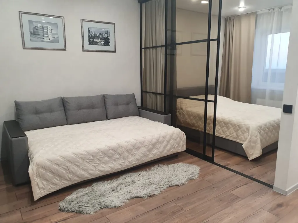 Уютная новая квартира студия — аренда посуточно в Самара