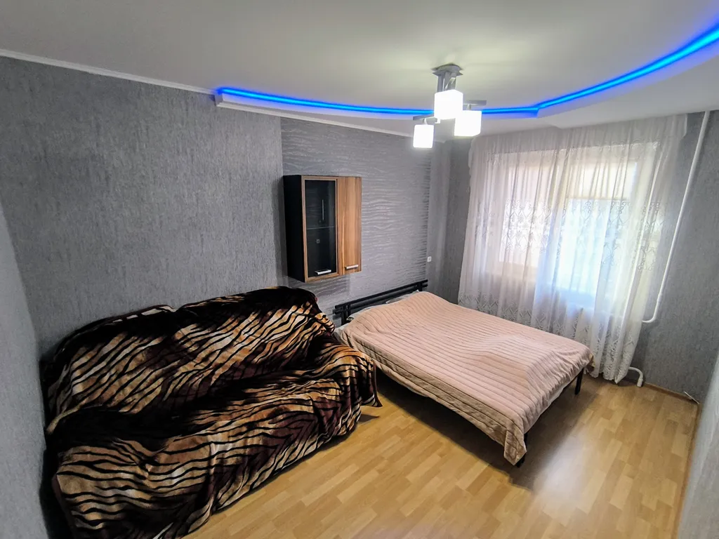 Квартира рядом с ТЦ Тринити