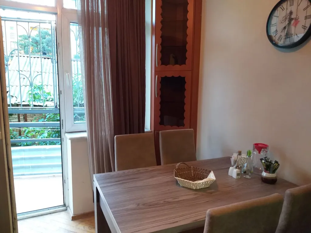 4-комнатная Квартира