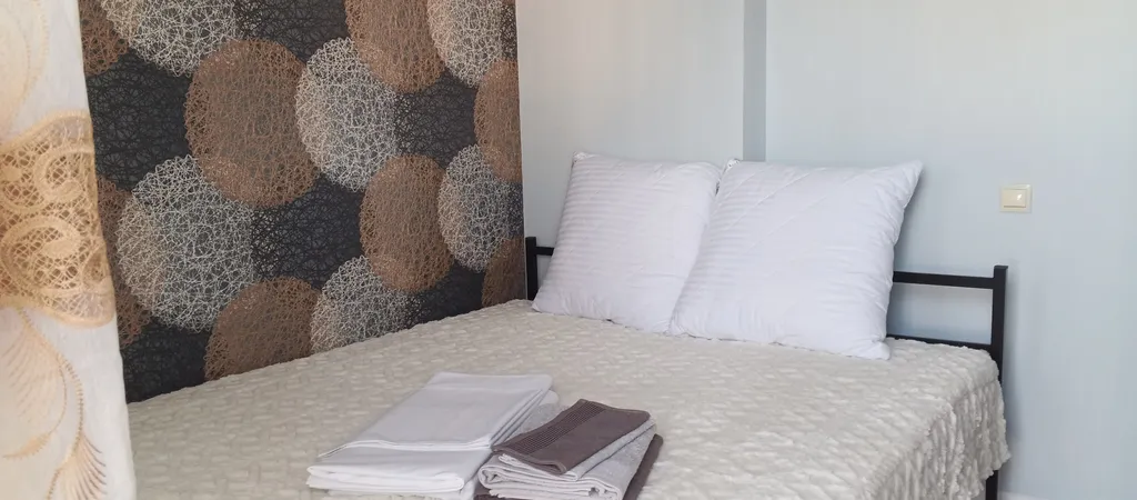 Квартира Евро трёхкомнатная и Лесопарк грибы белки и кукушки в Черте Города — аренда посуточно в Новосибирск