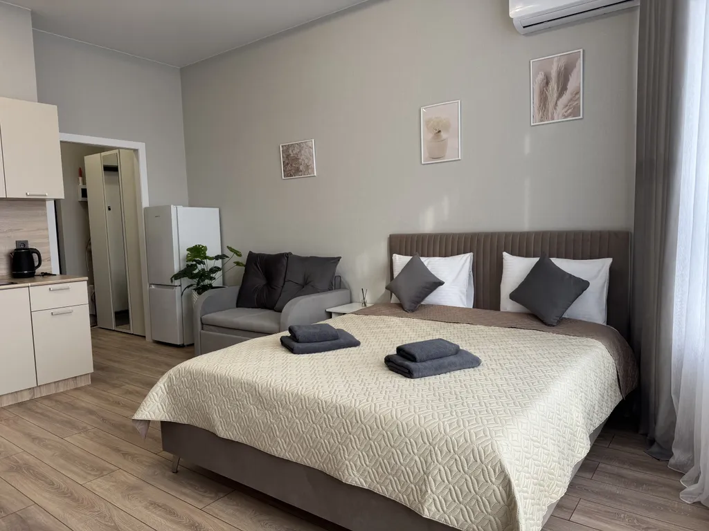 Квартира Квартира Большая студия — Краснодар