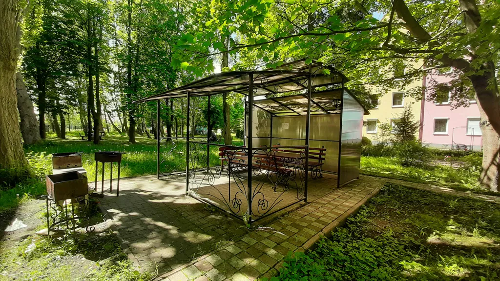 Квартира с беседкой и зоной барбекю