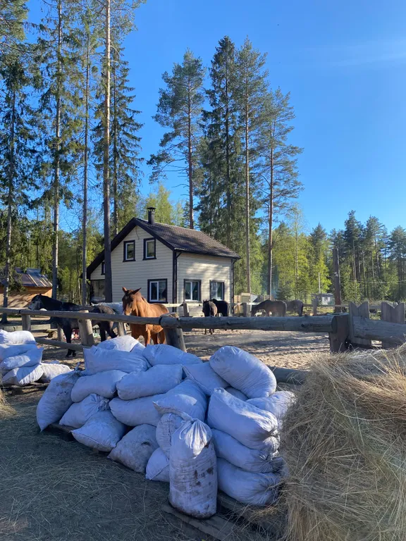 Дом Версаль с уютной террасой