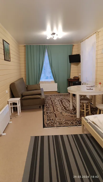 Коттедж Дом с батутом для детей — Новая Ладога