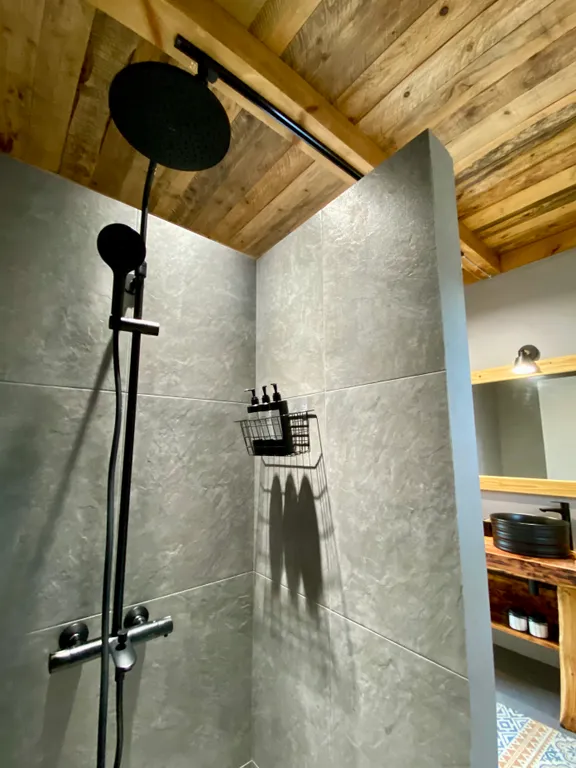 Дом-шале с печью-камином