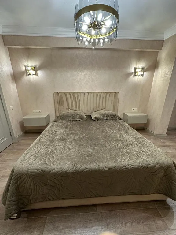 Дизайнерская квартира с видом на фонтан