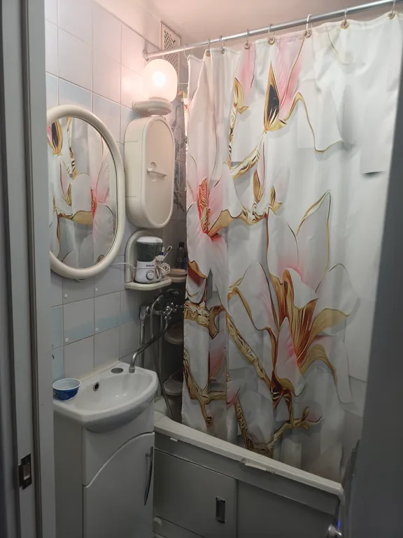 Уютная комната возле метро Каменная горка