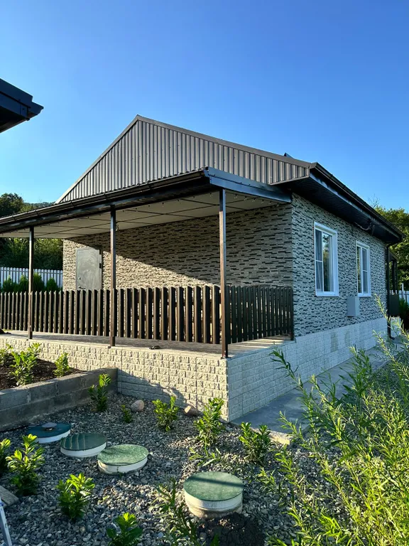 Современный домик в горах Адыгеи