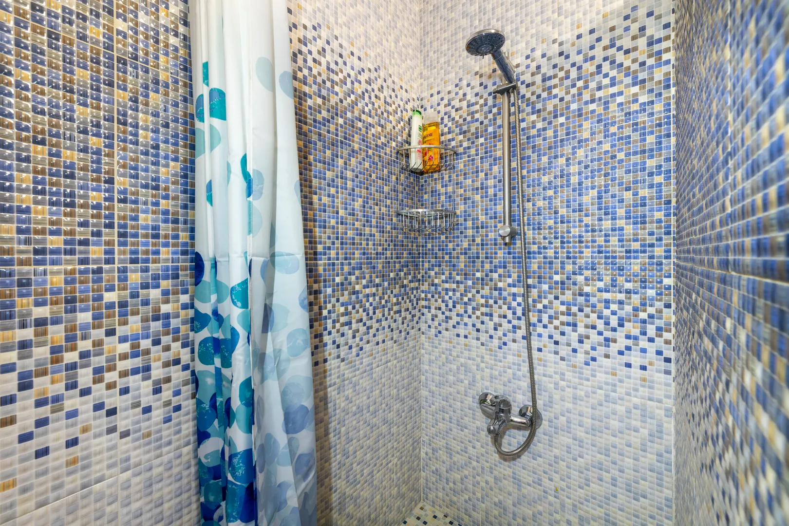 Фото