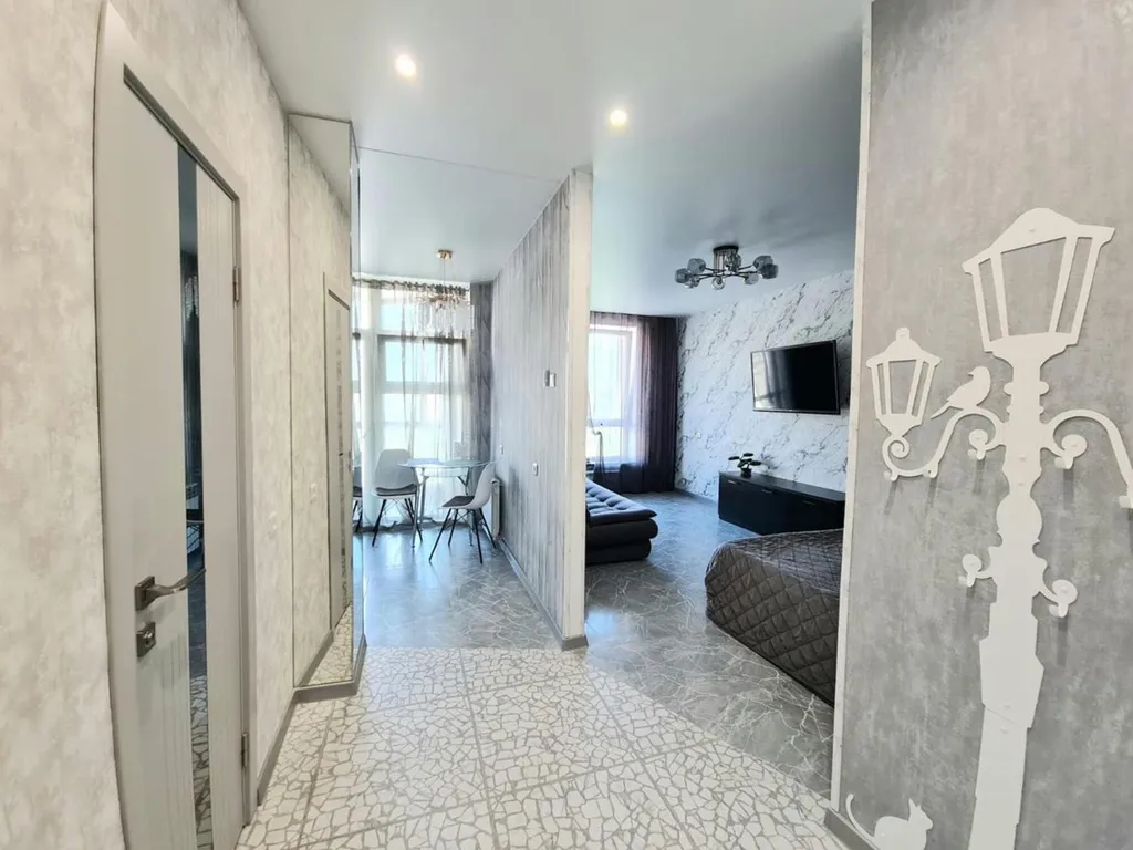 Уютная квартира-студия на Российском проспекте