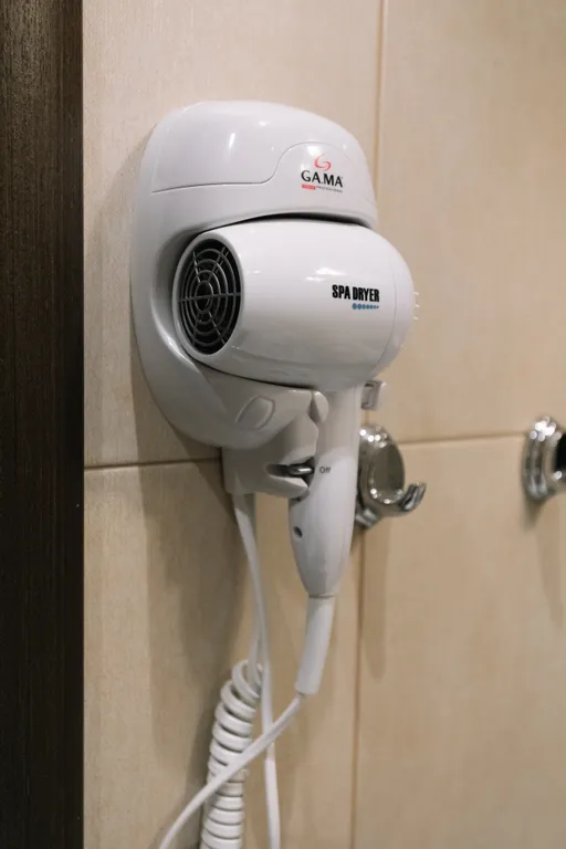 Просторная квартира в элегантном классическом стиле напротив ТЦ Обними