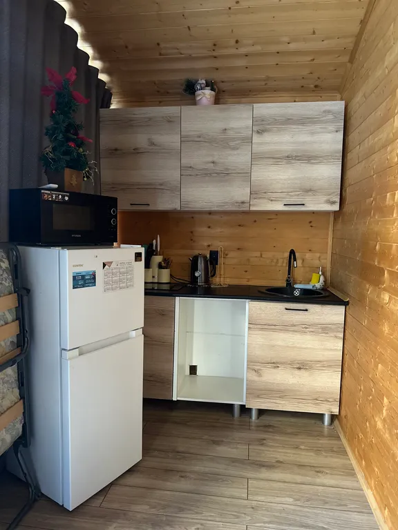 Шале 2 с видом на горы и лес