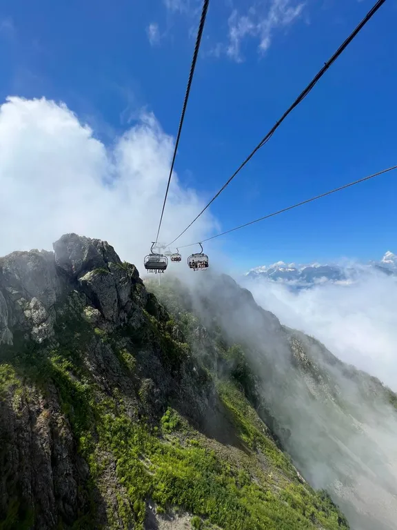 Люкc под самыми звёздaми – апартамент в Красной Поляне на высоте 960м