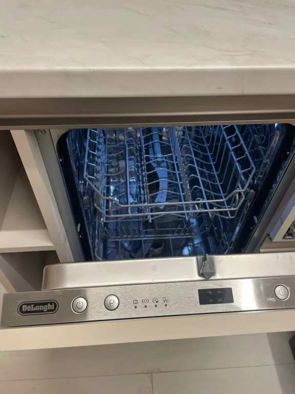 Квартира Квартира-студия в доме комфорт класса в ЖК Невский парк — Калининград