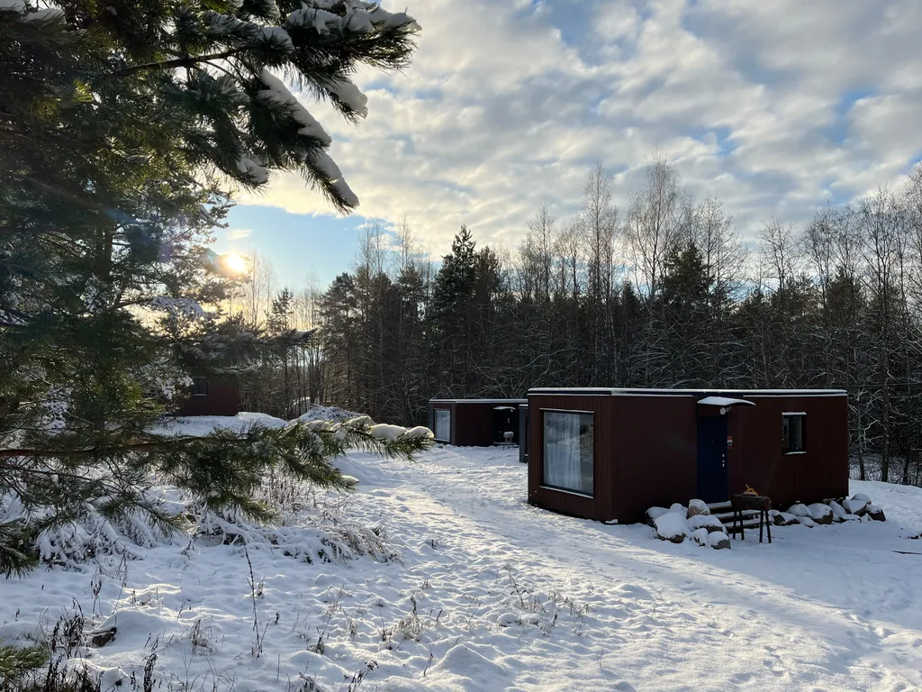 Коттедж 2-комнатный Дом — Светлое