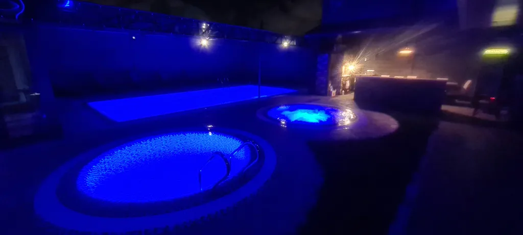 Квартира Однокомнатная квартира с кухней, мангалом, беседкой, джакузи — Севастополь