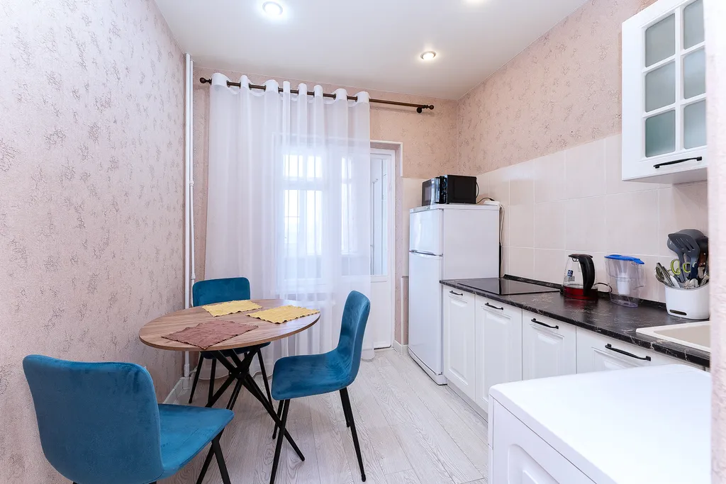 Квартира Квартира Двухкомнатная 60м2 центре — Сочи