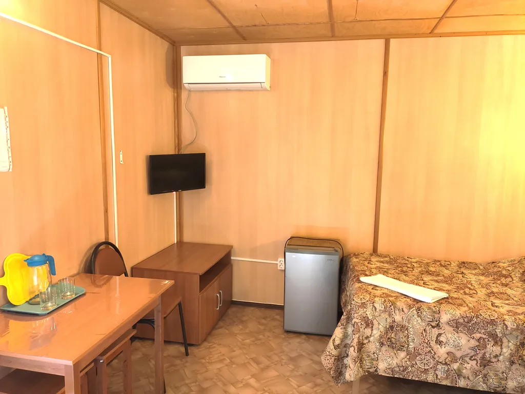 Коттедж 1-комнатный Дом — Веськово