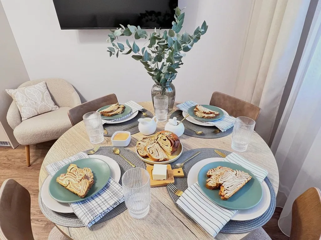 Квартира Квартира Видовая трешка с теплой лоджией у аквапарка — Новосибирск