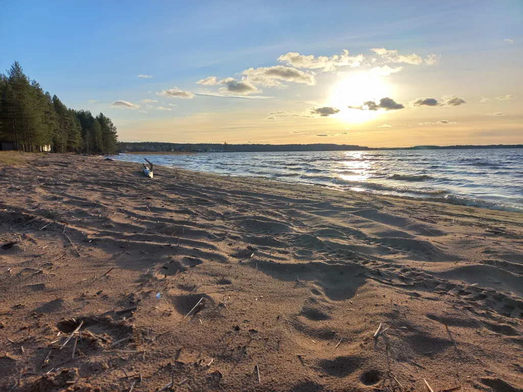 Дом с баней на Сямозере с огороженной территорией
