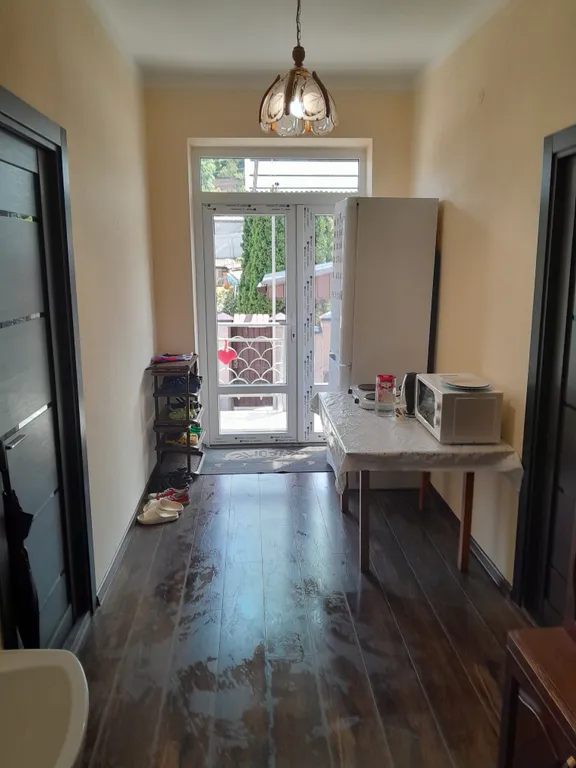 Комната с отдельным входом в частном доме рядом с парком