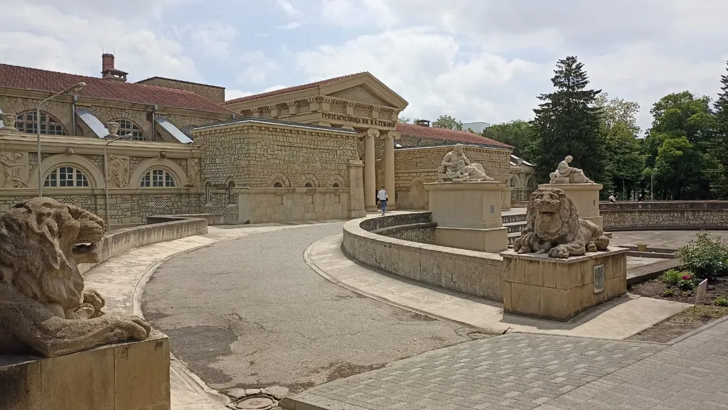 Уютная квартира у Озера  в Ессентуках.