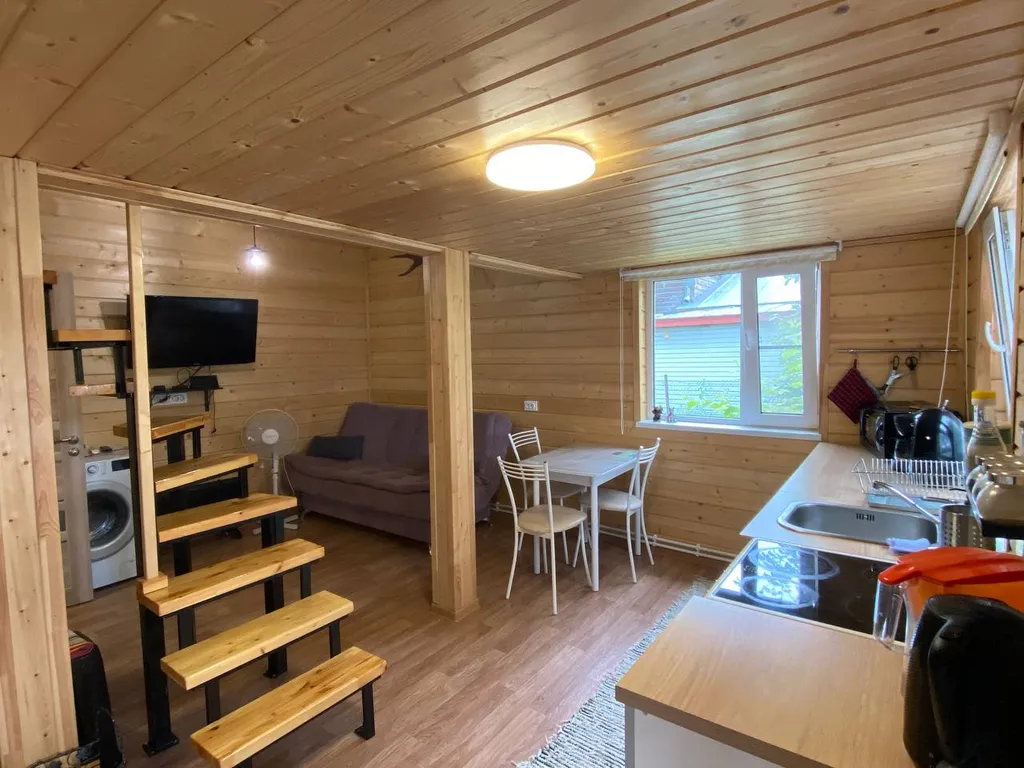 Дом с мезанимом