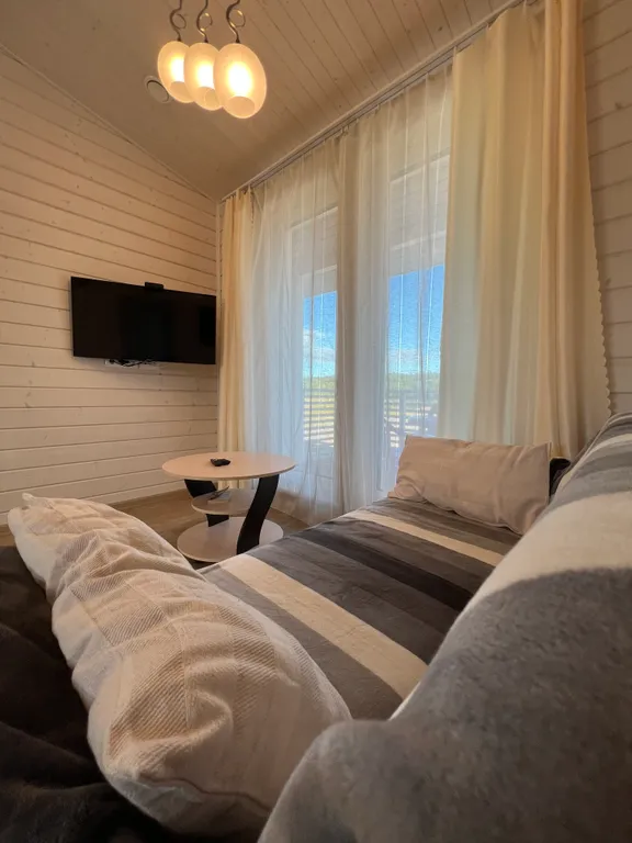 Частный дом на берегу Ладожского озера