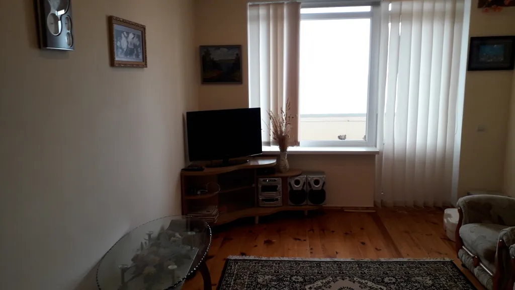 2-комнатная Квартира — аренда посуточно в Алушта