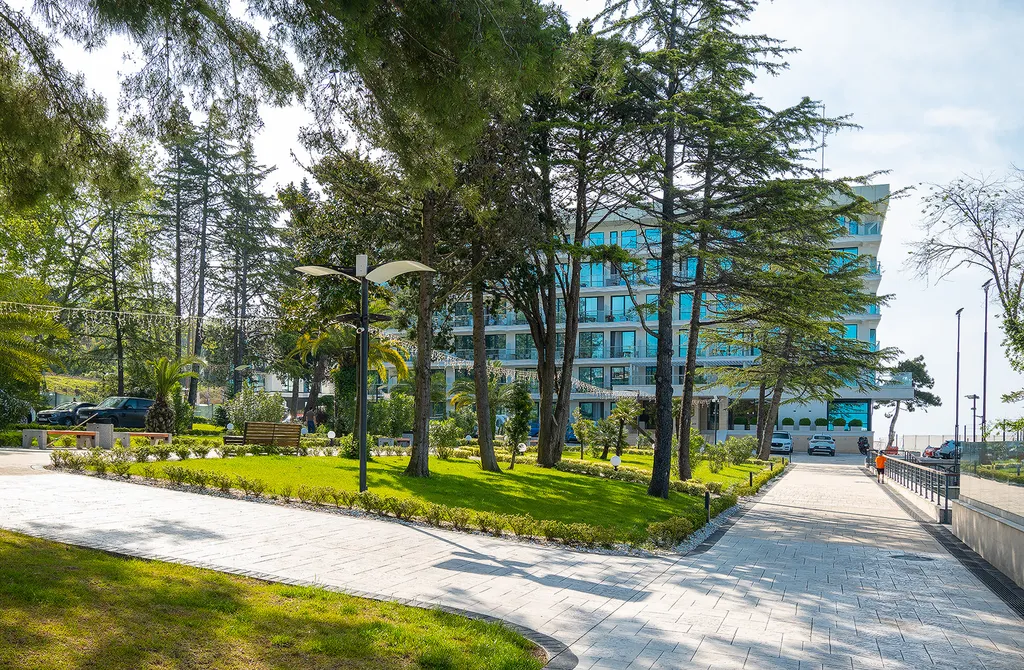 Апартаменты Люкс, Лучезарный на первой береговой линии