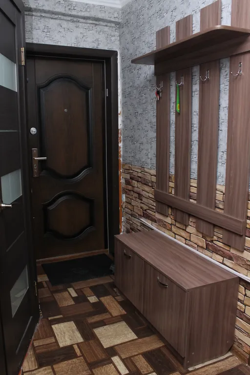 Квартира Просторная 3-комнатная квартира — Карасук