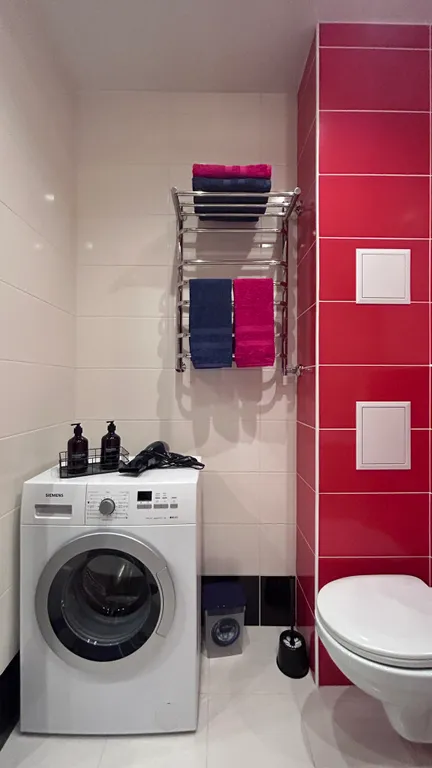 Уютный уголок для путешественников с видом на реку Волга