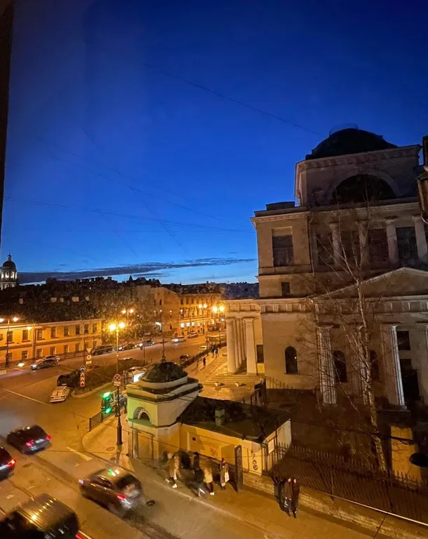 Квартира Квартира Романтика в центре: вид на Музей Арктики, до 5 гостей — Санкт-Петербург