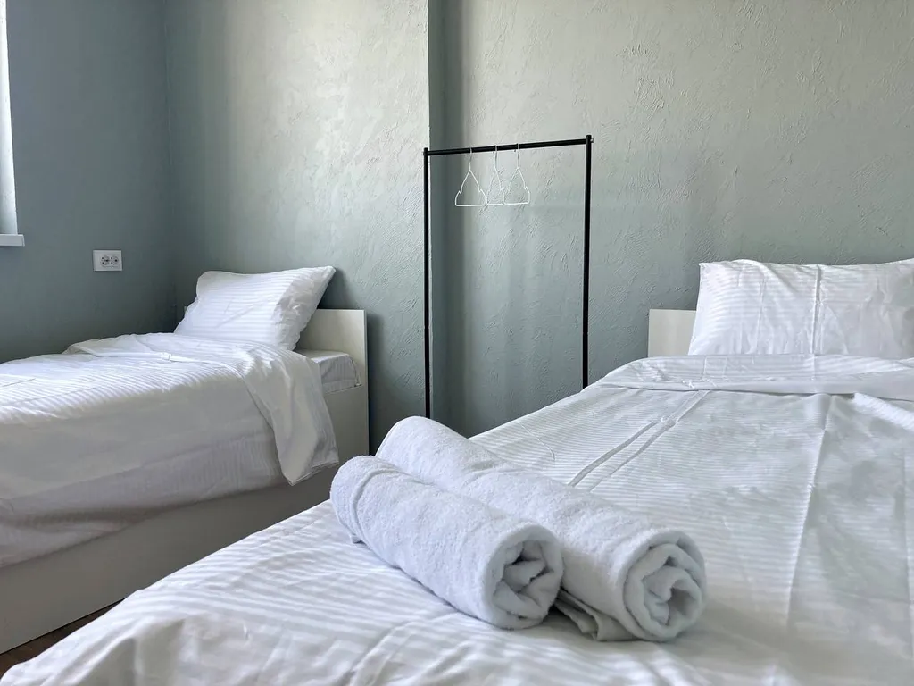 Четырёхкомнатная квартира с новым ремонтом и шикарным видом на море