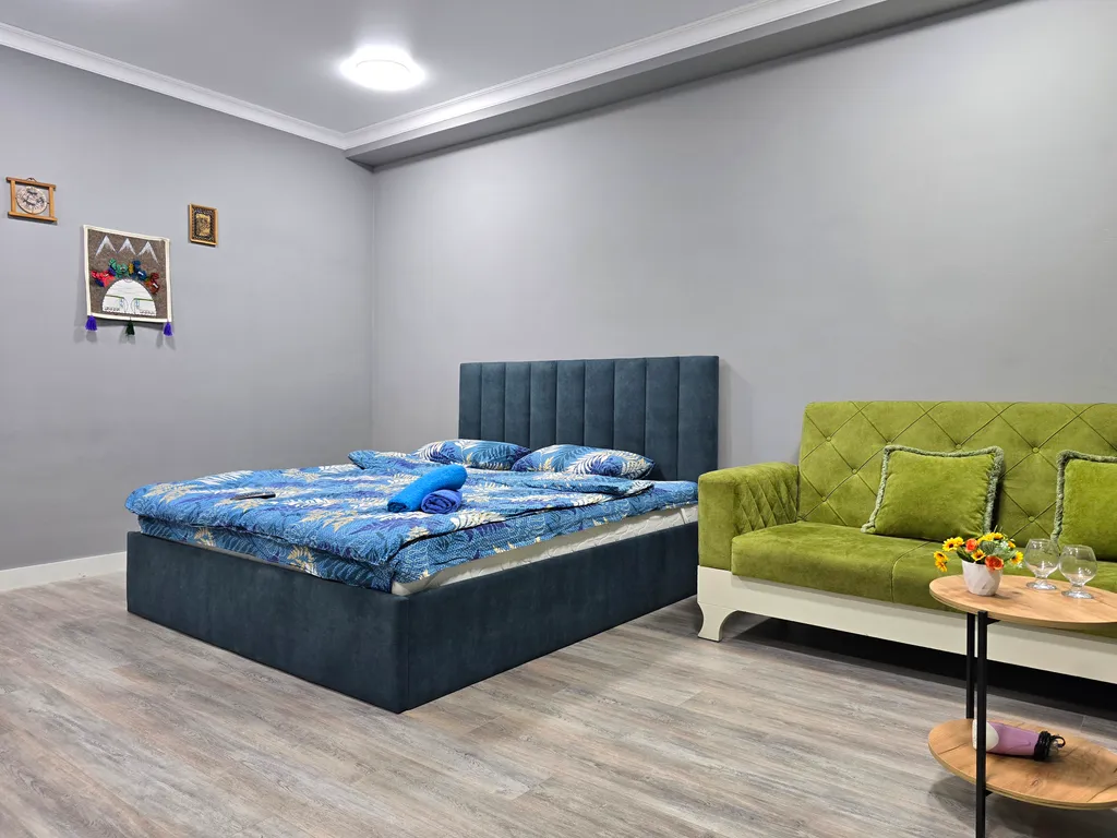 Квартира Комната — аренда посуточно в Бишкек