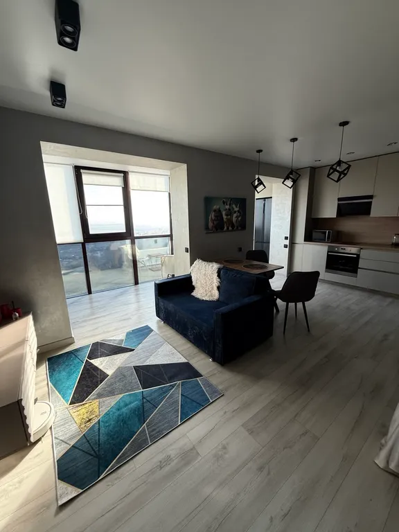 Просторная квартира-студия с лучшим видом в городе